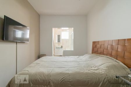 Quarto 1 - Suíte de casa para alugar com 4 quartos, 241m² em Planalto Paulista, São Paulo