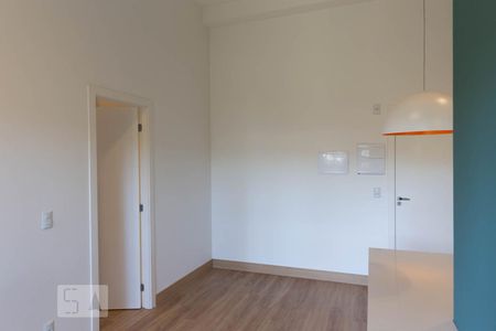 Sala de apartamento para alugar com 1 quarto, 38m² em Granja Viana, Cotia