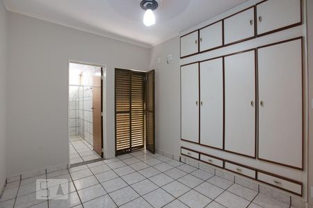 Suíte de apartamento para alugar com 3 quartos, 120m² em Ipiranga, Ribeirão Preto