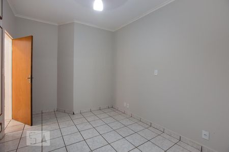 Suíte de apartamento para alugar com 3 quartos, 120m² em Ipiranga, Ribeirão Preto