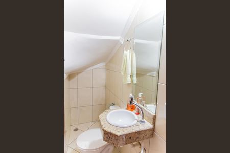 Lavabo de casa para alugar com 2 quartos, 114m² em Utinga, Santo André