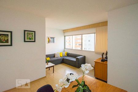 Sala de apartamento para alugar com 3 quartos, 83m² em Vila Pirajussara, São Paulo