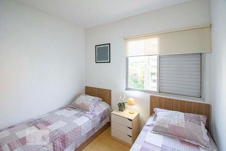 Quarto de apartamento para alugar com 3 quartos, 83m² em Vila Pirajussara, São Paulo