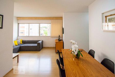 Sala de apartamento para alugar com 3 quartos, 83m² em Vila Pirajussara, São Paulo