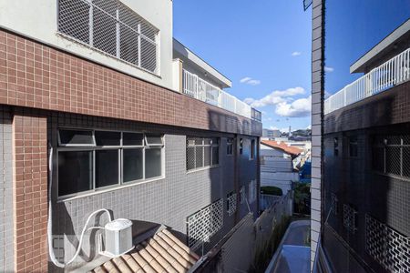 Vista da sala de apartamento para alugar com 3 quartos, 110m² em Palmares, Belo Horizonte