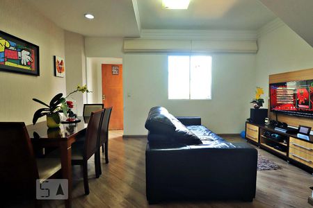 Sala de casa para alugar com 2 quartos, 70m² em Parque Oratório, Santo André