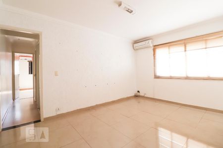 Sala de apartamento para alugar com 2 quartos, 80m² em Setor Oeste, Goiânia