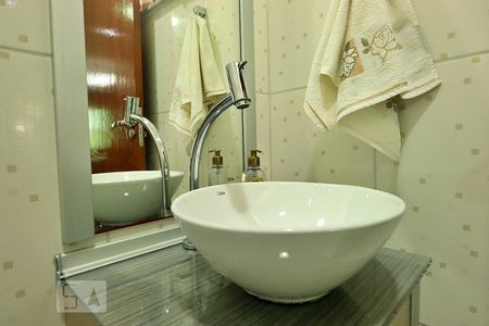 Lavabo de casa de condomínio à venda com 3 quartos, 147m² em Vila Valparaíso, Santo André