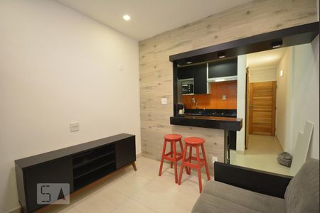 Sala de kitnet/studio para alugar com 1 quarto, 40m² em Catete, Rio de Janeiro