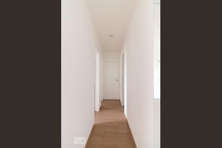 Corredor de apartamento à venda com 3 quartos, 65m² em Vila Venditti, Guarulhos