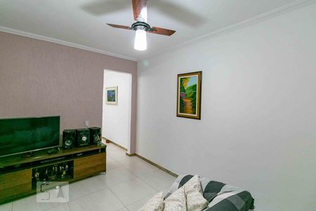 Sala de casa de condomínio à venda com 2 quartos, 70m² em Candelária, Belo Horizonte