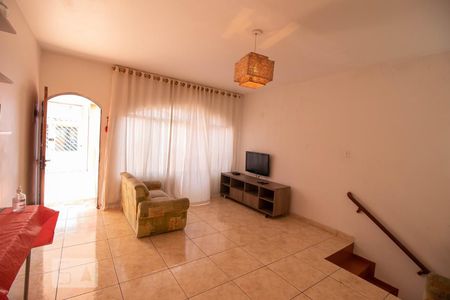 Sala de casa para alugar com 4 quartos, 171m² em Baeta Neves, São Bernardo do Campo