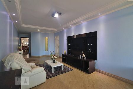 Sala de casa à venda com 3 quartos, 280m² em Santa Maria, Santo André