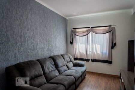 Sala de casa de condomínio para alugar com 2 quartos, 109m² em Vila Alzira, Santo André