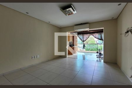 Sala de casa para alugar com 3 quartos, 200m² em Parque das Nações, Santo André