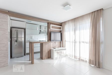 Sala de apartamento para alugar com 1 quarto, 70m² em Jardim Sabará, Porto Alegre