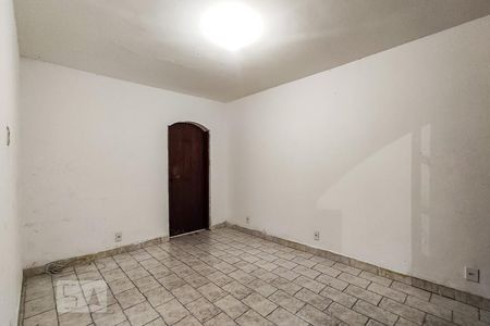 Sala de casa à venda com 2 quartos, 126m² em Jardim Oliveiras, Taboão da Serra