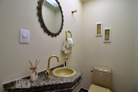 Lavabo de apartamento para alugar com 3 quartos, 153m² em Vila Curuçá, Santo André