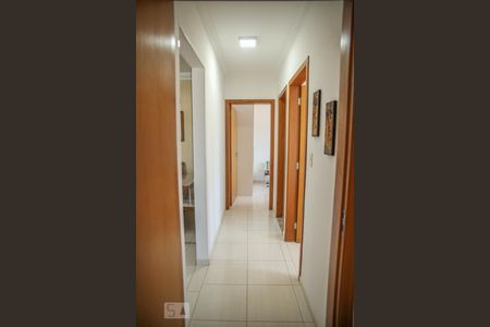 Corredor de apartamento à venda com 3 quartos, 85m² em Santa Maria, São Caetano do Sul