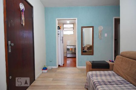 Sala de apartamento para alugar com 2 quartos, 55m² em Jardim Itu-sabará, Porto Alegre