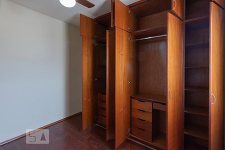 Suíte - Armários de apartamento para alugar com 3 quartos, 75m² em Vila São Bento, Campinas