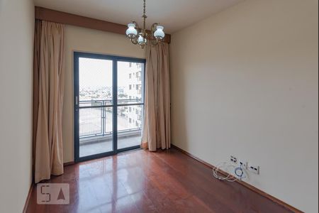 Sala de apartamento para alugar com 3 quartos, 75m² em Vila São Bento, Campinas