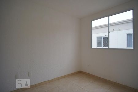 Quarto 2 de apartamento para alugar com 2 quartos, 44m² em Mato Grande, Canoas