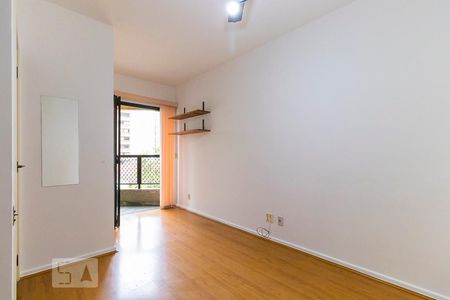 Quarto de apartamento para alugar com 1 quarto, 55m² em Centro, Campinas