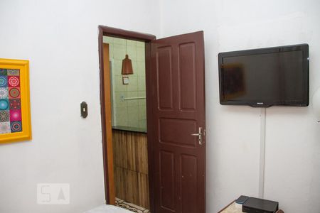 Quarto 01 de casa à venda com 2 quartos, 65m² em Irajá, Rio de Janeiro