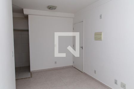 Sala de apartamento para alugar com 2 quartos, 45m² em Canhema, Diadema