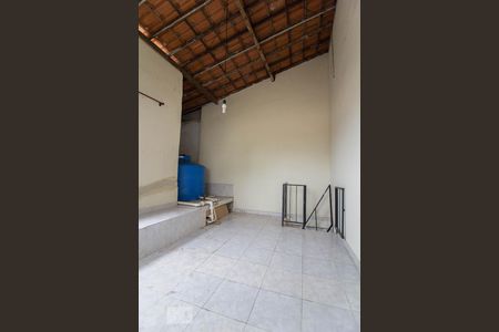 Quarto de kitnet/studio à venda com 1 quarto, 25m² em Jardim Guanabara, Rio de Janeiro