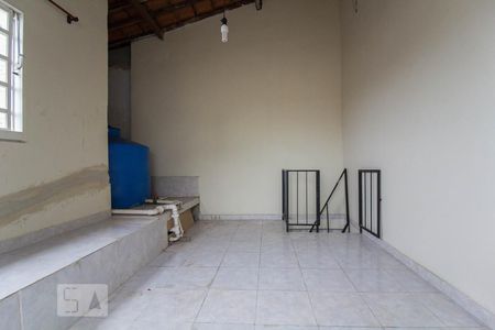 Quarto de kitnet/studio à venda com 1 quarto, 25m² em Jardim Guanabara, Rio de Janeiro