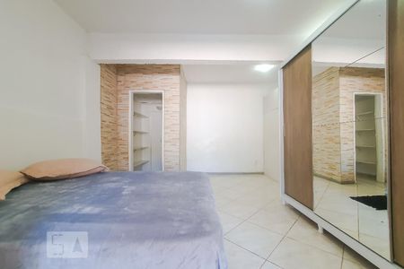 Quarto de apartamento para alugar com 1 quarto, 50m² em Alto Petrópolis, Porto Alegre