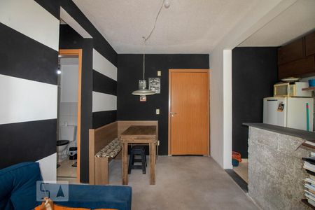 Sala de apartamento para alugar com 2 quartos, 44m² em Jardim Leopoldina, Porto Alegre