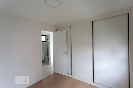 Quarto 1 de apartamento para alugar com 2 quartos, 70m² em Cruzeiro, Belo Horizonte