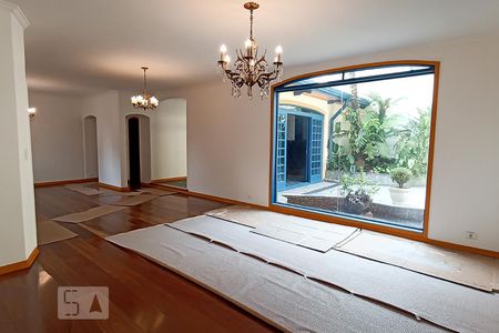 Sala de casa para alugar com 3 quartos, 380m² em Alphaville, Santana de Parnaíba