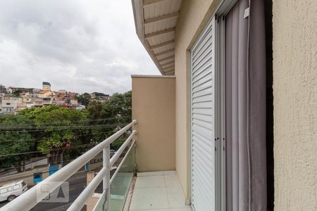 Sacada de casa de condomínio à venda com 2 quartos, 70m² em Veloso, Osasco