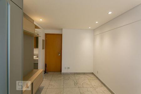 Sala de apartamento para alugar com 1 quarto, 30m² em Funcionários, Belo Horizonte