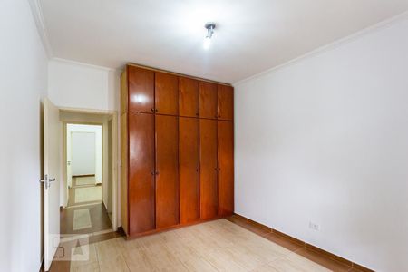 Quarto de casa para alugar com 4 quartos, 325m² em Presidente Altino, Osasco