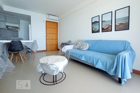 Sala de apartamento para alugar com 1 quarto, 60m² em Pituba, Salvador