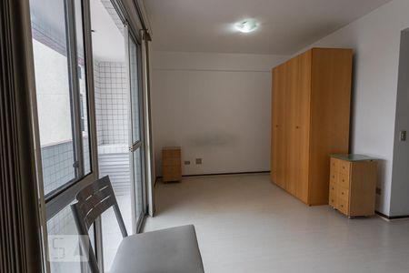 Studio de apartamento para alugar com 1 quarto, 38m² em Centro, Curitiba