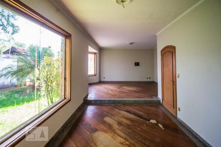 Sala de Estar de casa para alugar com 5 quartos, 700m² em Parque Taquaral, Campinas