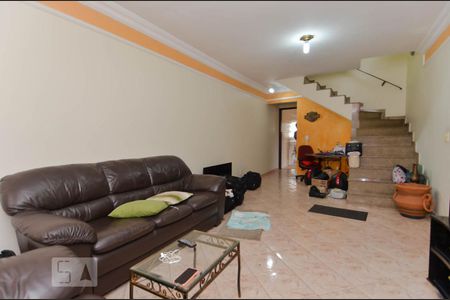 Sala de casa para alugar com 3 quartos, 150m² em Jardim Tranqüilidade, Guarulhos