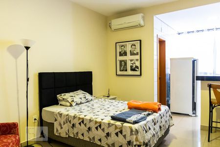 Quarto de apartamento para alugar com 1 quarto, 28m² em Vila Paquetá, Belo Horizonte