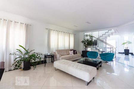 Sala de casa de condomínio à venda com 4 quartos, 490m² em Adalgisa, Osasco