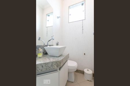 Lavabo de casa de condomínio à venda com 4 quartos, 380m² em Paquetá, Belo Horizonte