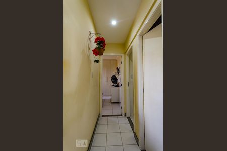 Corredor de apartamento para alugar com 2 quartos, 80m² em Engenho Velho de Brotas, Salvador