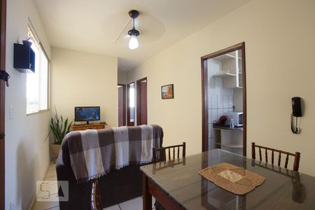 Sala de apartamento para alugar com 3 quartos, 54m² em Jardim Paulistano, Ribeirão Preto