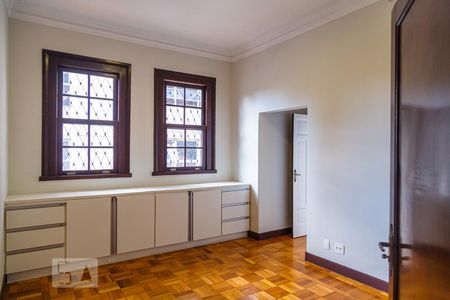 Suíte de casa para alugar com 6 quartos, 400m² em Santo Agostinho, Belo Horizonte