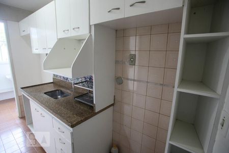 Cozinha de apartamento para alugar com 2 quartos, 70m² em Pechincha, Rio de Janeiro